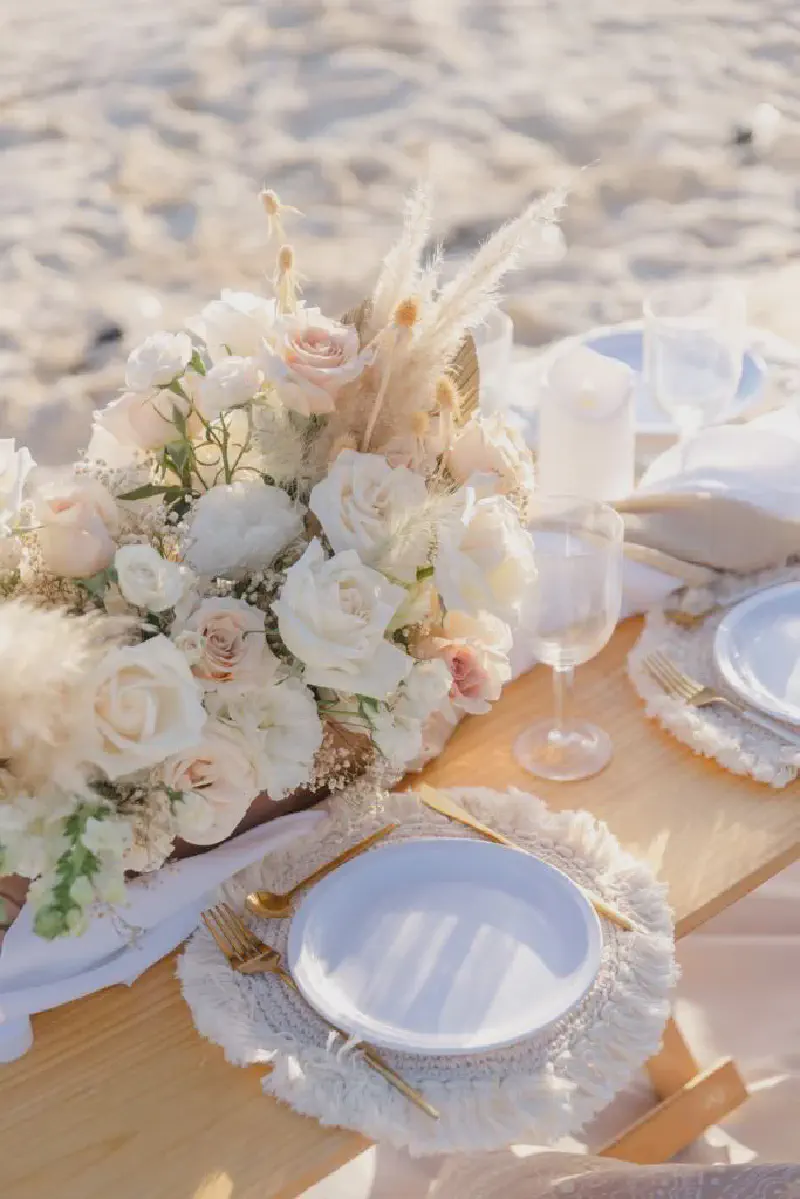 Romantic Beach Dinner